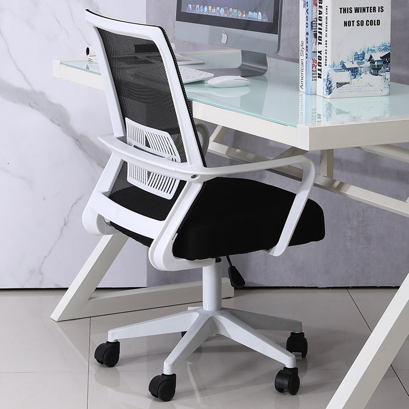 W30 Sitmod Mid-Back Mesh Office Chair, Ergonomic Desk Chair with Breathable Mesh & Padded Seat, 360° Swivel & Height Adjustment, Black & White Chair for Home Office & Study Spaces