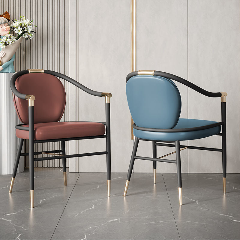 C-31-SITMOD Light Luxury Modern Armchair: Black Metal Frame, Gold Accents & Leather Cushion