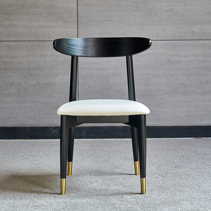C-07-SITMOD Modern Minimalist Dining Chair: Curved Back Design, Brass Leg Caps, Fabric/Leather Upholstery for Dining & Living Spaces