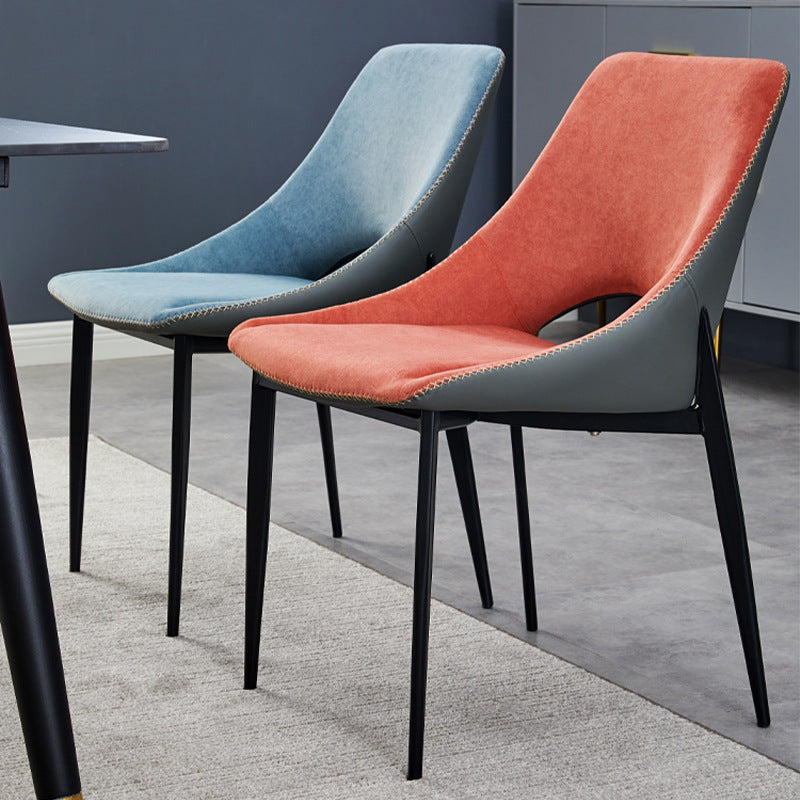 C-09-SITMOD Light Luxury Contrast Dining Chair: Velvet-Leather Mix, 108° Ergonomic Back & Stylish Stitching for Modern Spaces